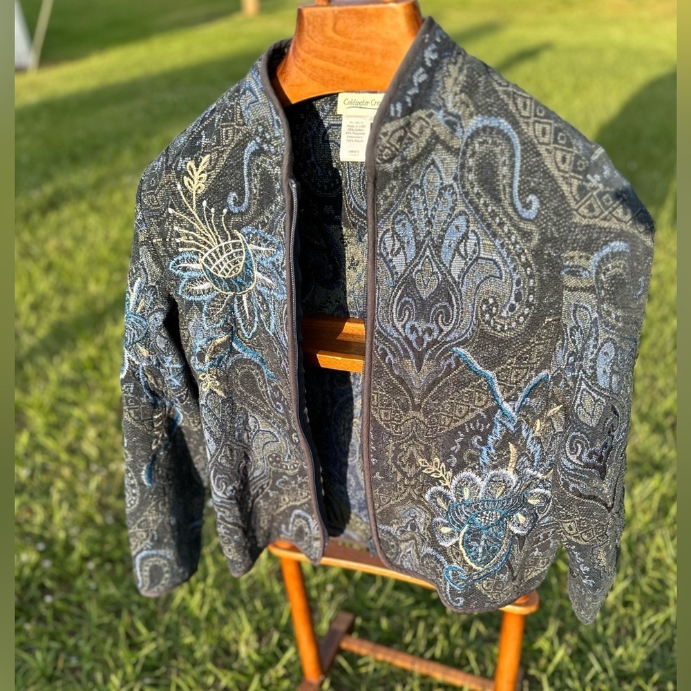 Coldwater Creek Blue Embroidered Paisley Tapestry Jacket Sz 12 P Art to wear - Picture 2 of 5
